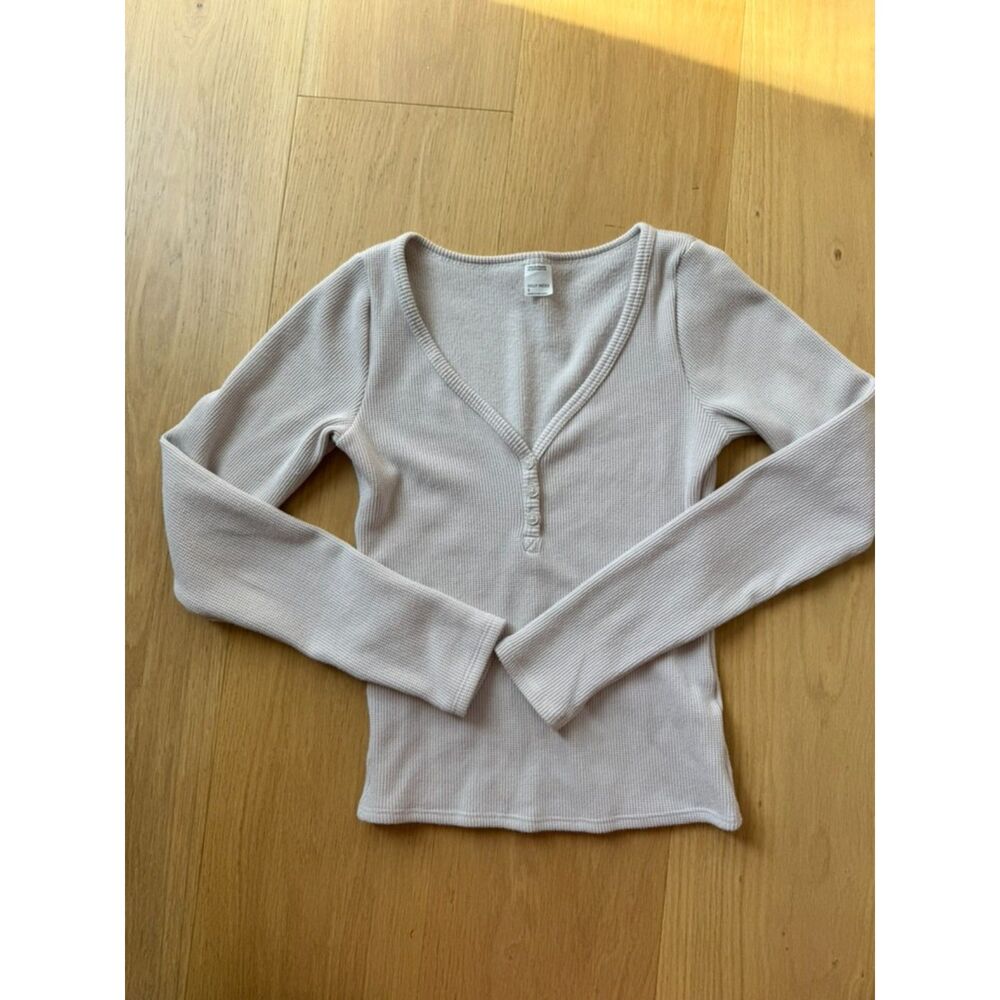 Gilly Hicks White Waffle Knit Long Sleeve Henley Top